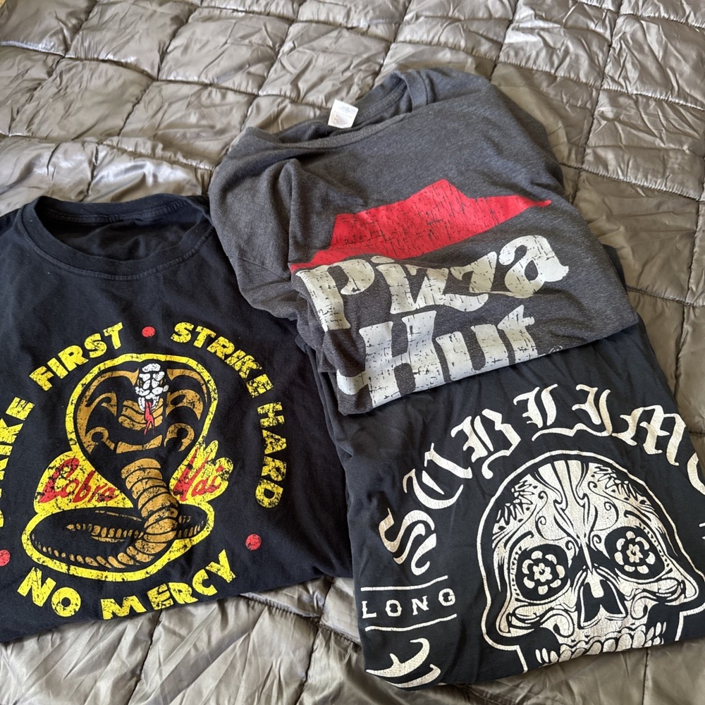 American T-shirt Bundle Men's XL Pizza Hut Long Beach Sublime Cobra Kai